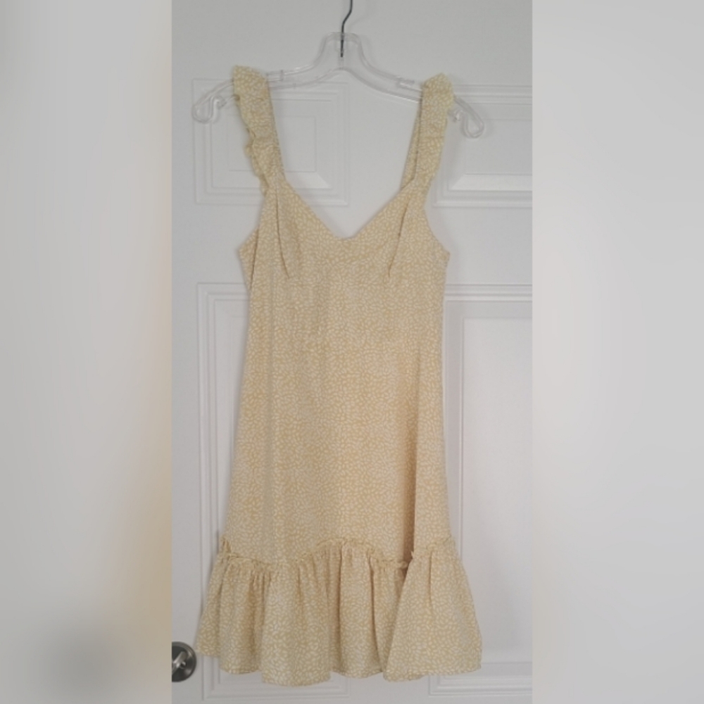 Yellow floral dress NWT
